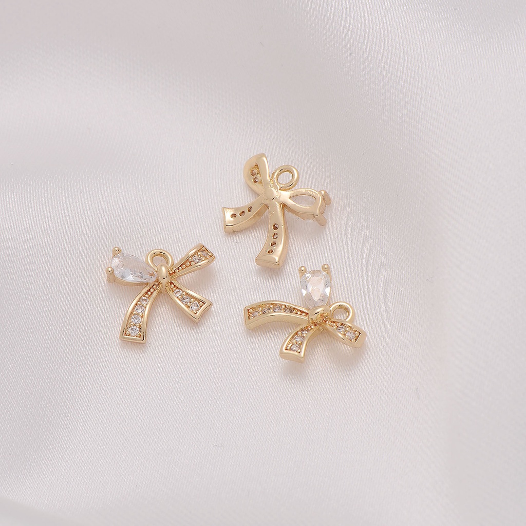 Mặt Dây Chuyền Hình Cỏ Bốn Lá Đính Đá Zircon Bằng Đồng 14K