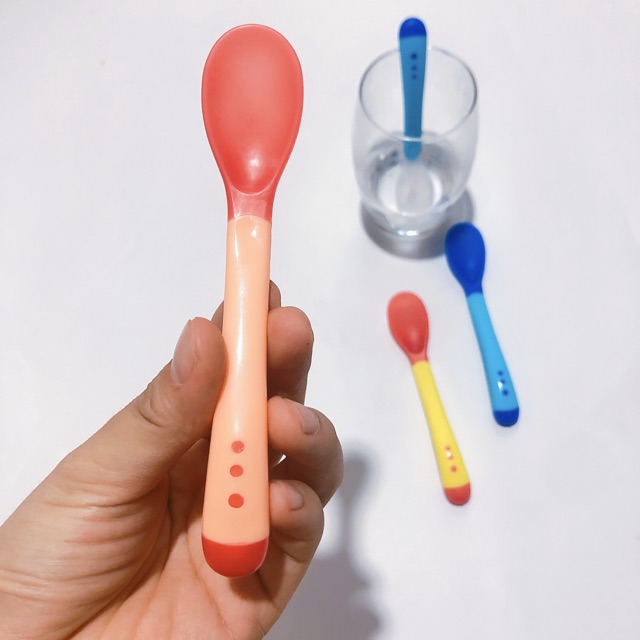 Thìa Báo Nóng Mềm An Toàn Cho Bé Babibu-TBN