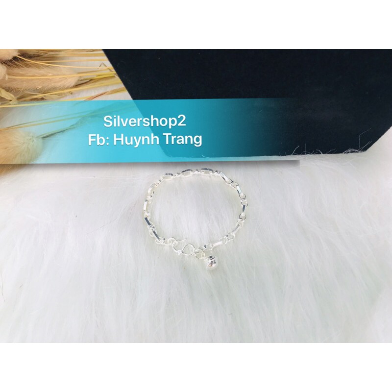 Lắc kiểu cho bé.