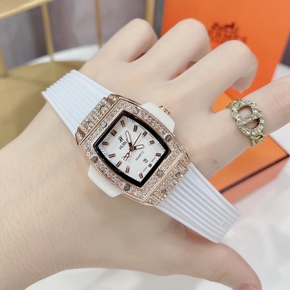 Đồng hồ hublut chất liệu dây silicon,bảo hành 12 tháng toàn quốc | BigBuy360 - bigbuy360.vn