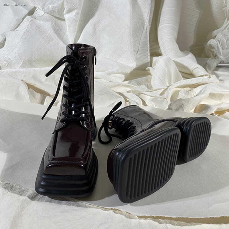 Giày bốt martin mũi vuông đế dày thắt dây phong cách Anh Quốc thời trang thu đông dành cho nữ | BigBuy360 - bigbuy360.vn