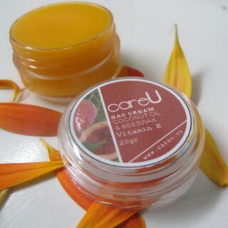 Cream tinh dầu gấc