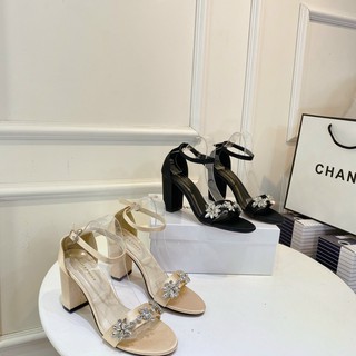 Sandal gót vuông lụa 7P quai ngang hoa đá - Sandal cao gót nữ 7P gót vuông Chile