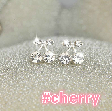 Khuyên Tai Đính Pha Lê Thiết Kế Đa Dạng Thời Trang Cho Nữ