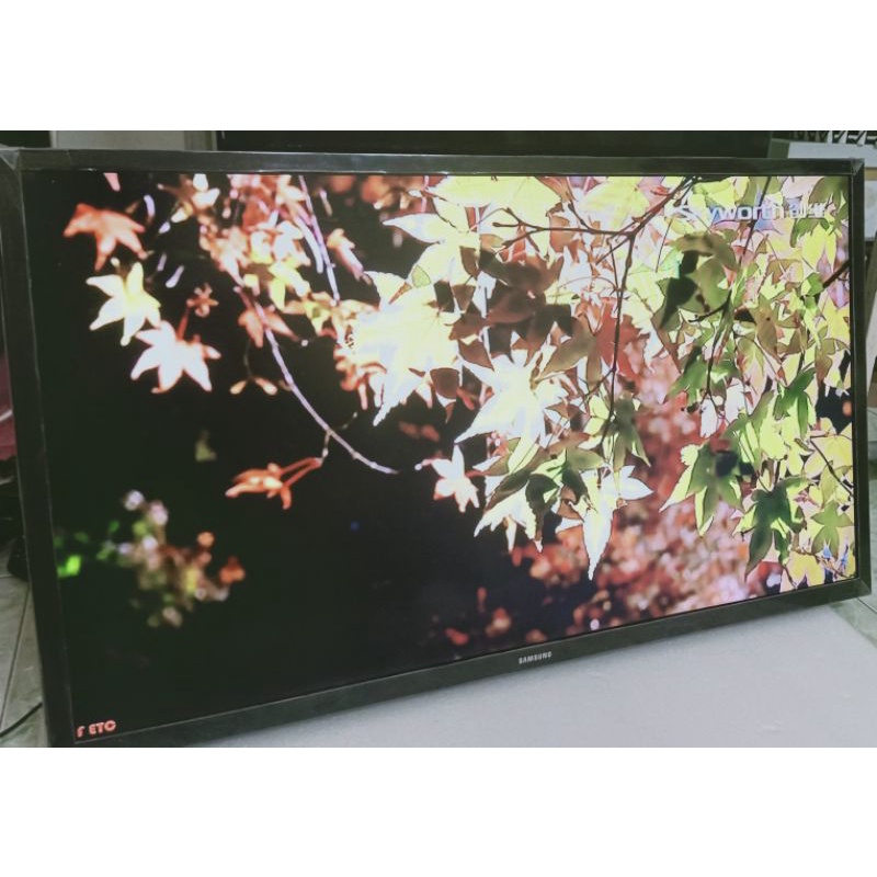 Tivi Internet Samsung 32" Thanh Lý Phụ Kiện Đầy Đủ