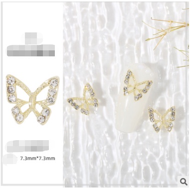 mẫu charm buom 6805