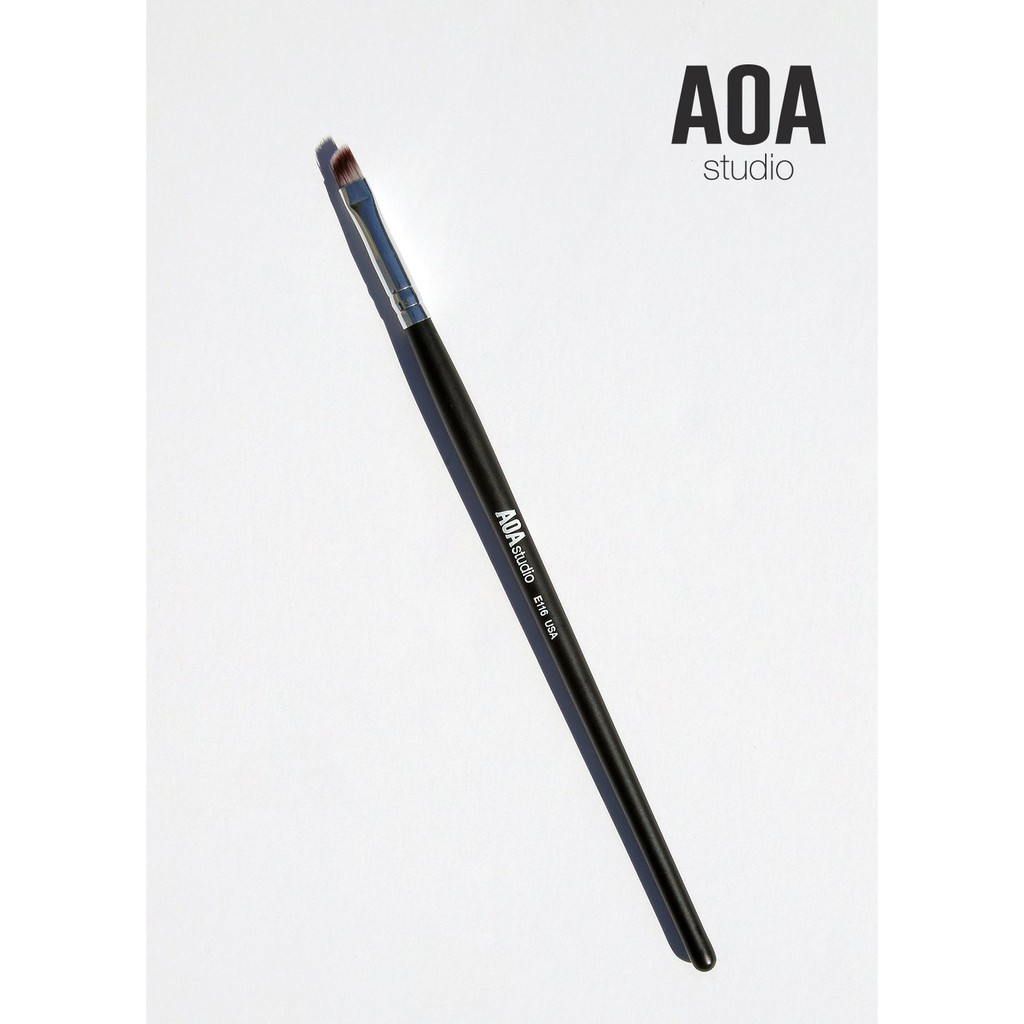 Cọ lẻ AOA Studio