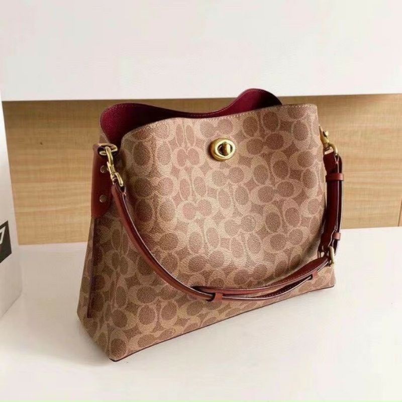 Túi coach cực sang