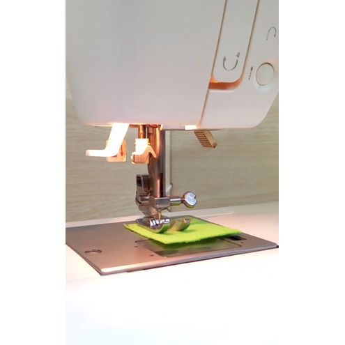 ✴️✴️✴️✴️✴️Máy may Singer apricot 9700