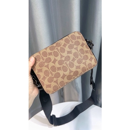 TÚI ĐEO CHÉO COACH CHARTER C2610