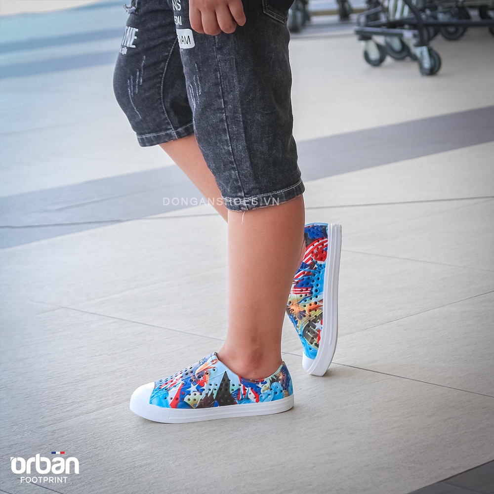 Giày Nhựa Trẻ Em Thiết Kế Lỗ Thoáng Khí Urban EVA PHYLON D2001 in hình