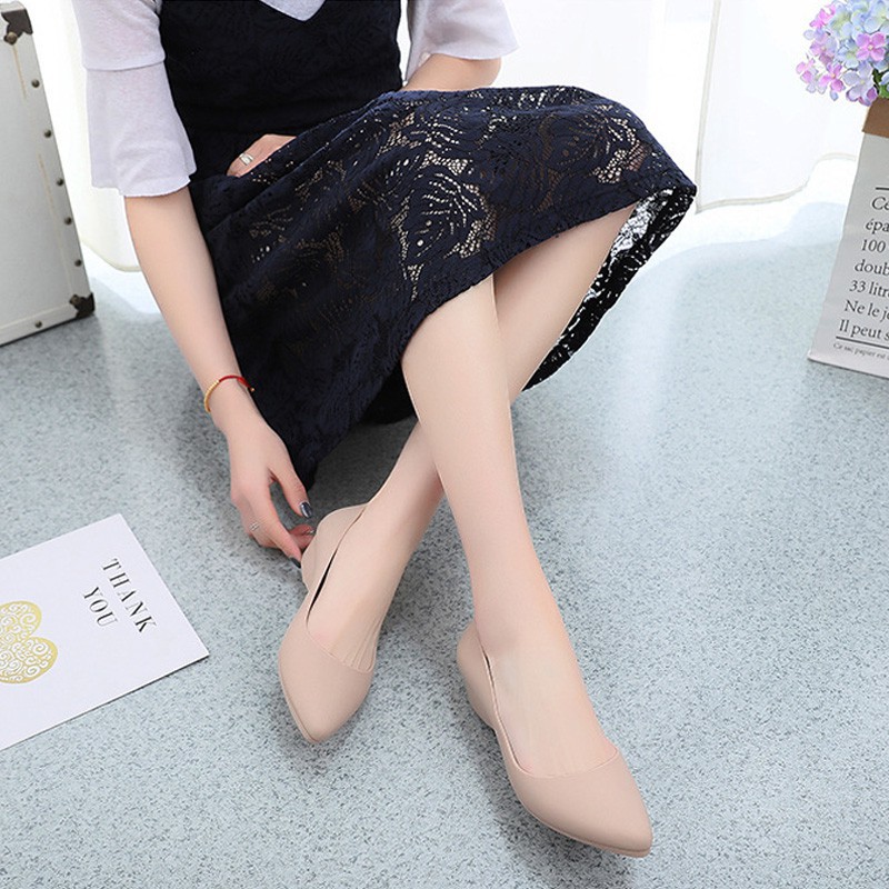 Giày búp bê nhựa dẻo giày đi mưa mũi nhọn có gót cực êm không đau chân cao cấp