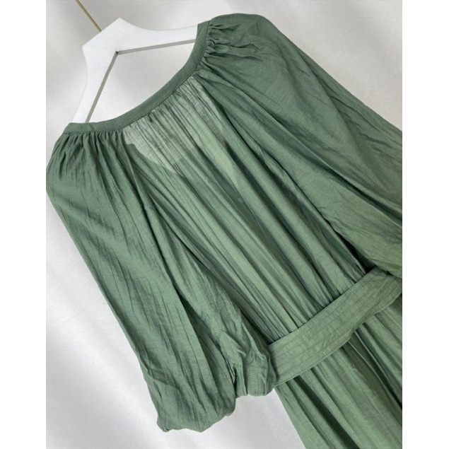 Váy voan tay bồng xanh olive MNG