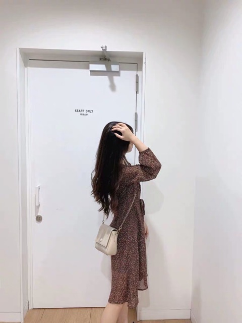 Váy hoa nhí cổ tim buộc eo có video, ảnh thật