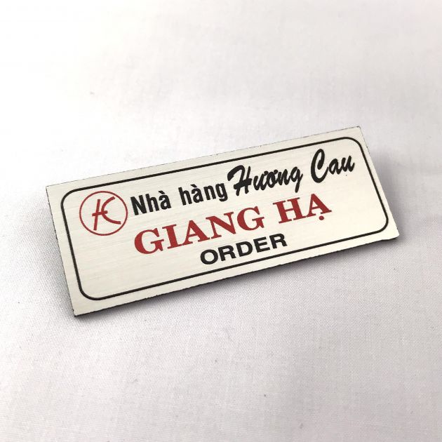 Bảng tên nhân viên in uv-  In Bạch Dương