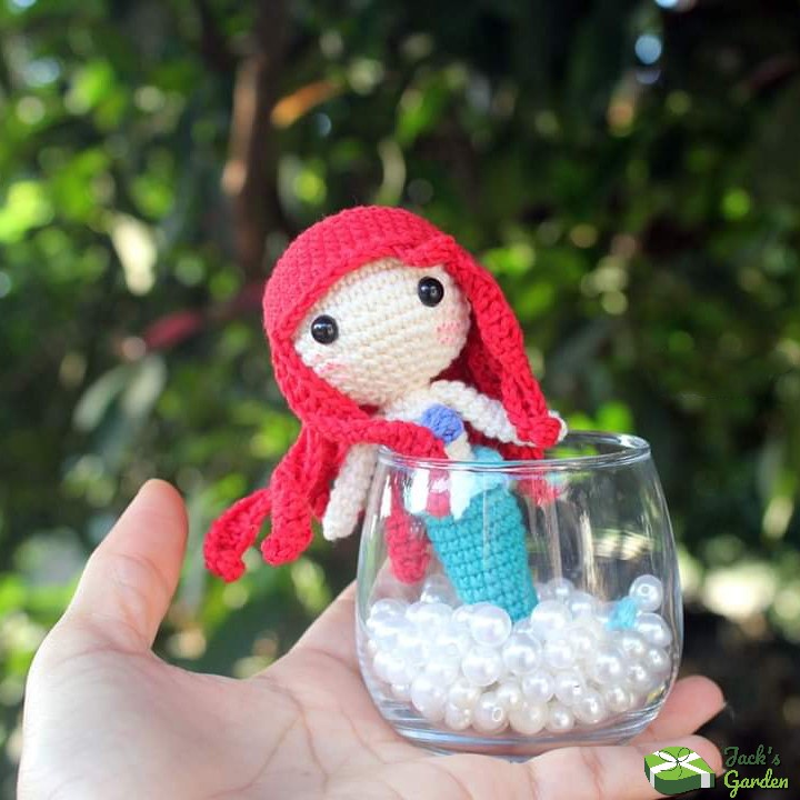 Móc khóa Công Chúa bằng len handmade