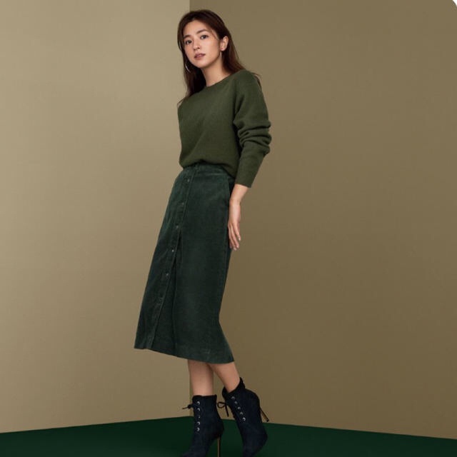 Chân váy vải nhung Uniqlo Nhật Bản- mã 409074