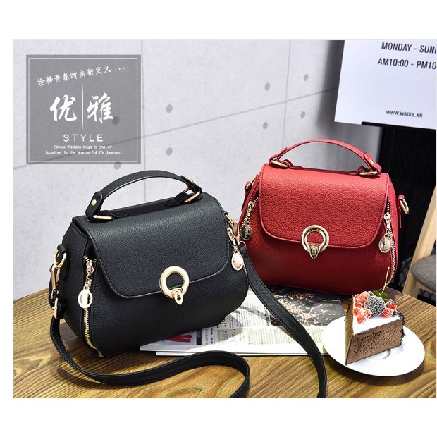 Túi đeo chéo sang trọng kiểu dáng thời thượng KDR-TDC010 Kodoros | BigBuy360 - bigbuy360.vn