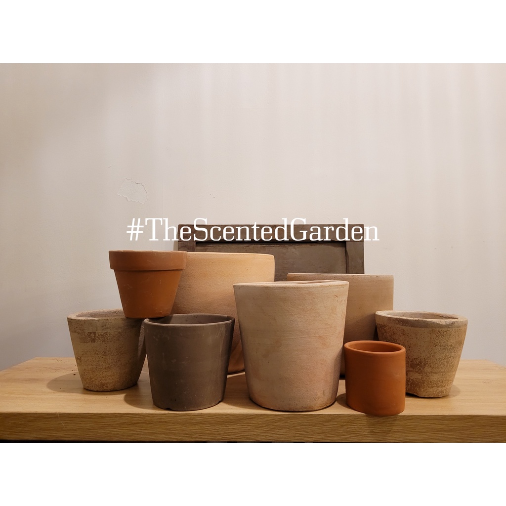 Chậu đất nung dáng trụ Lái Thiêu  DN01