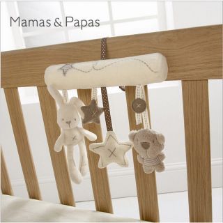 Treo nôi cũi mama & papa