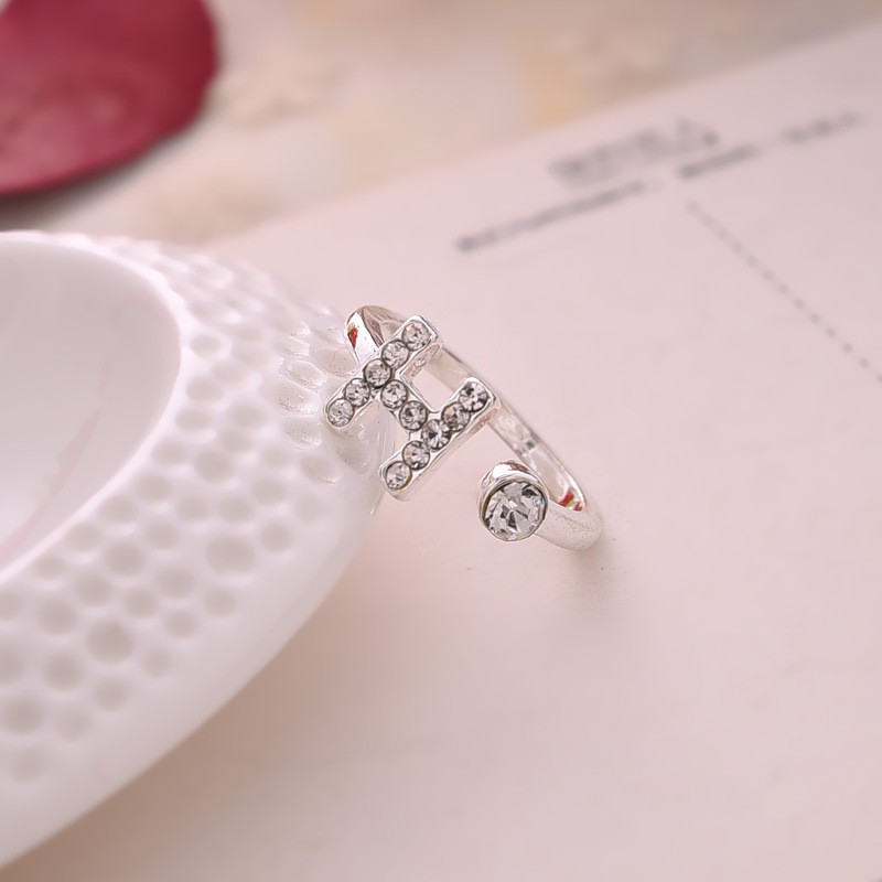 nhẫn chữ H đính kim xi bạc