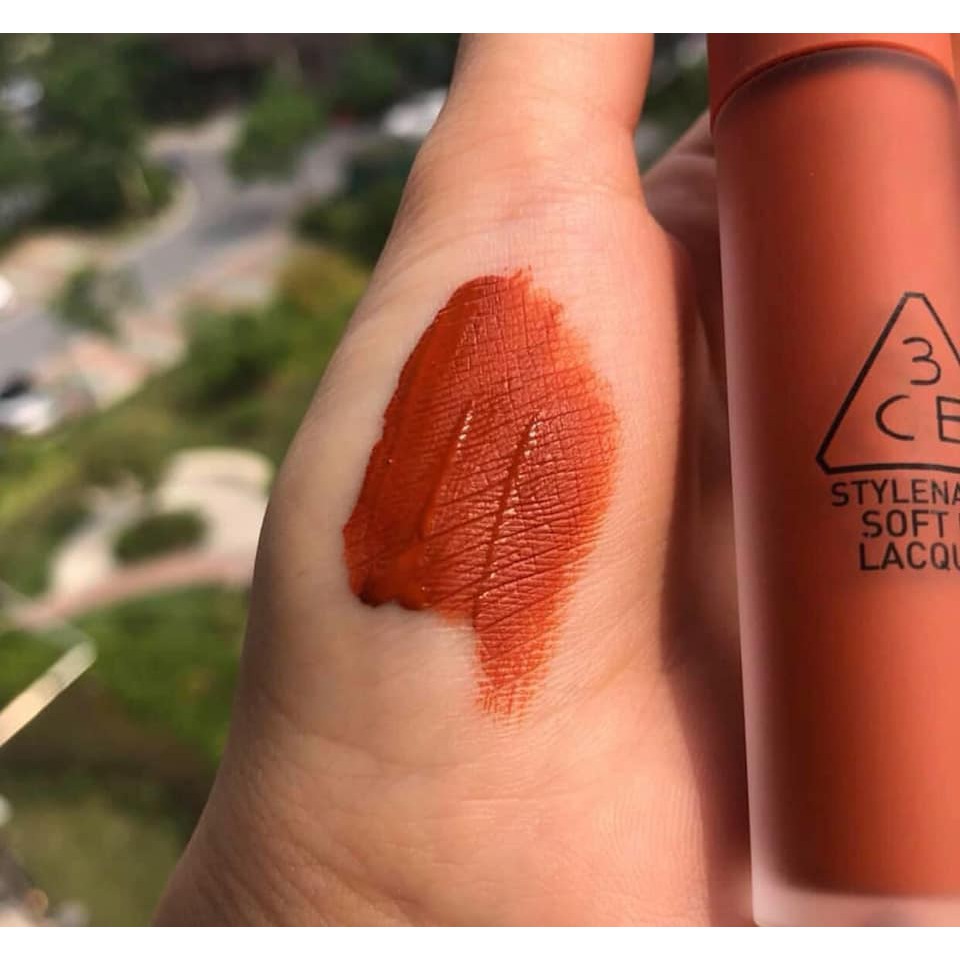 Son 3CE soft lip lacquer mã TAWNY RED màu cam đất