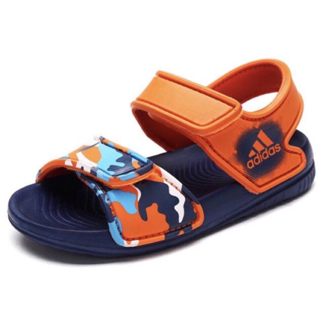 Giày sandal cho bé
