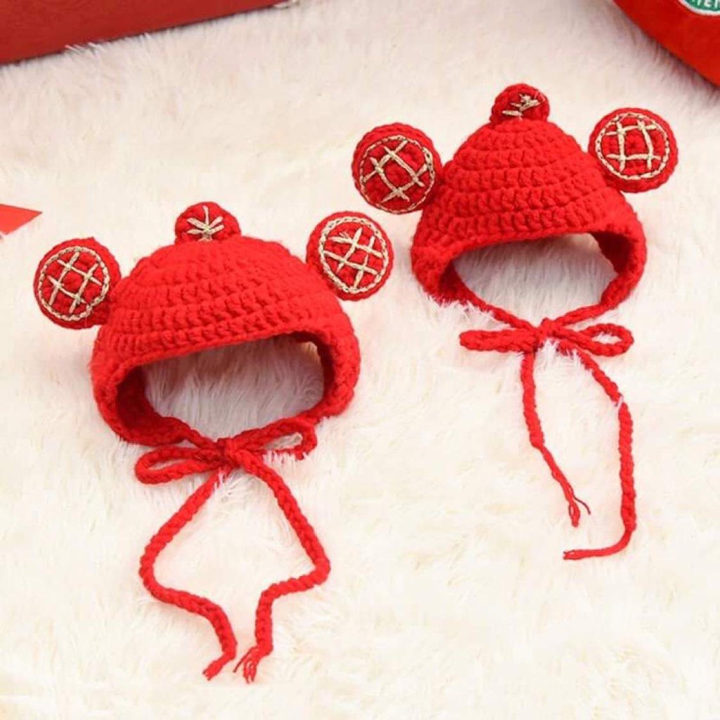 Mũ len, yếm len cho chó mèo. Ib shop mốc theo yêu cầu