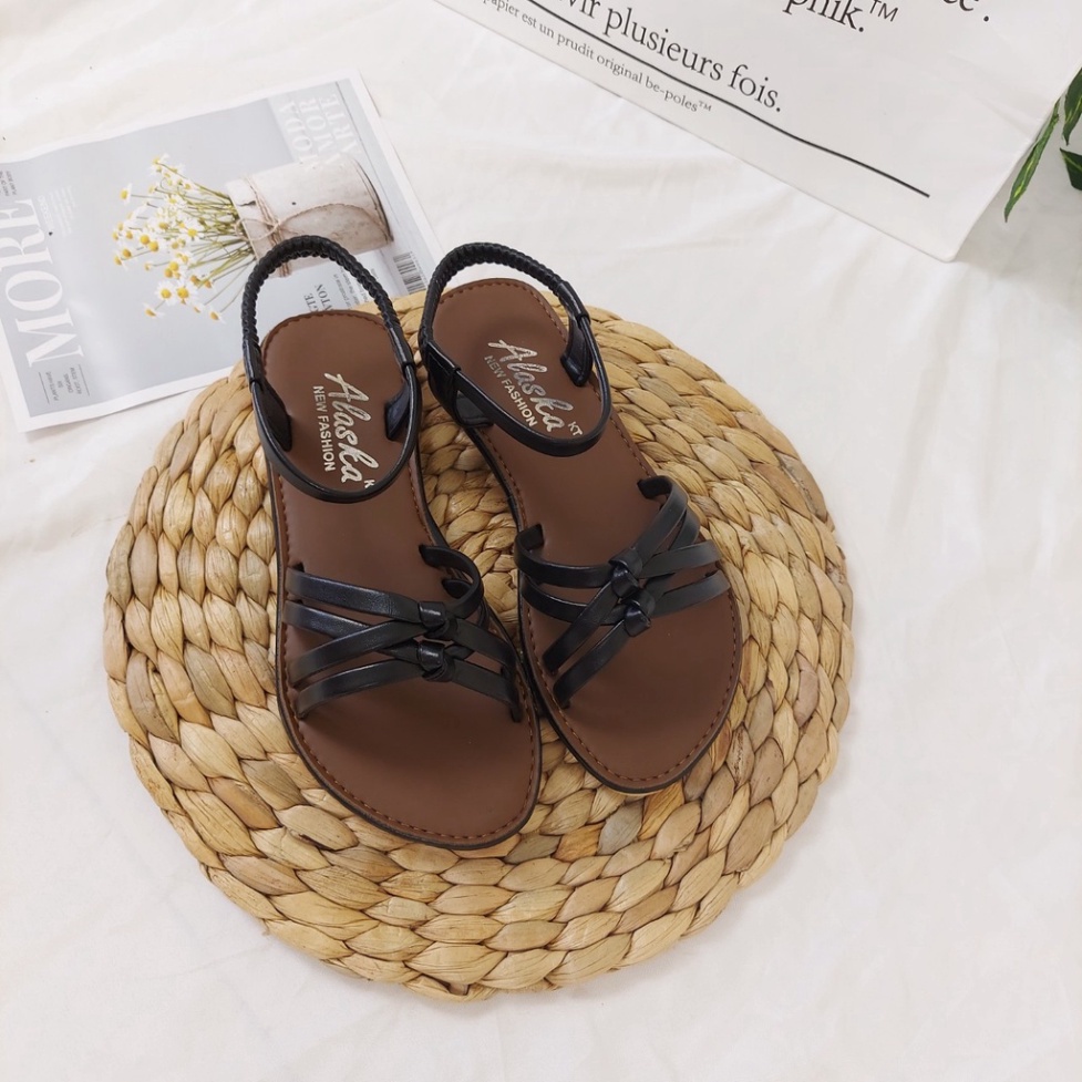 Sandal nữ đi học 𝑭𝑹𝑬𝑬𝑺𝑯𝑰𝑷 Giày sandal nữ đi học quai hậu, đế nhựa quai hậu - TB Sandal nu nut [Hoàn Xu]