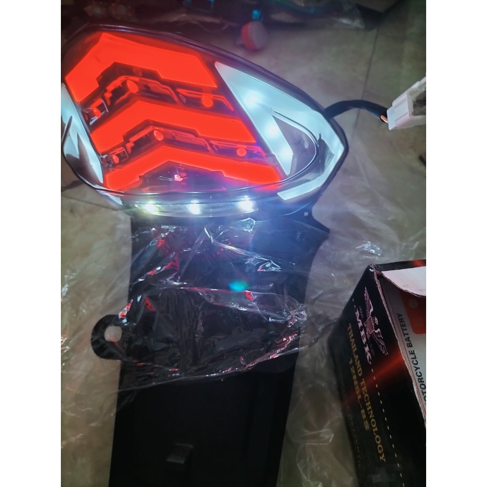 Cụm Đèn Hậu Led Lắp Xe WAVE A 50cc/100cc - WS - RS - Có Kèm Rắc