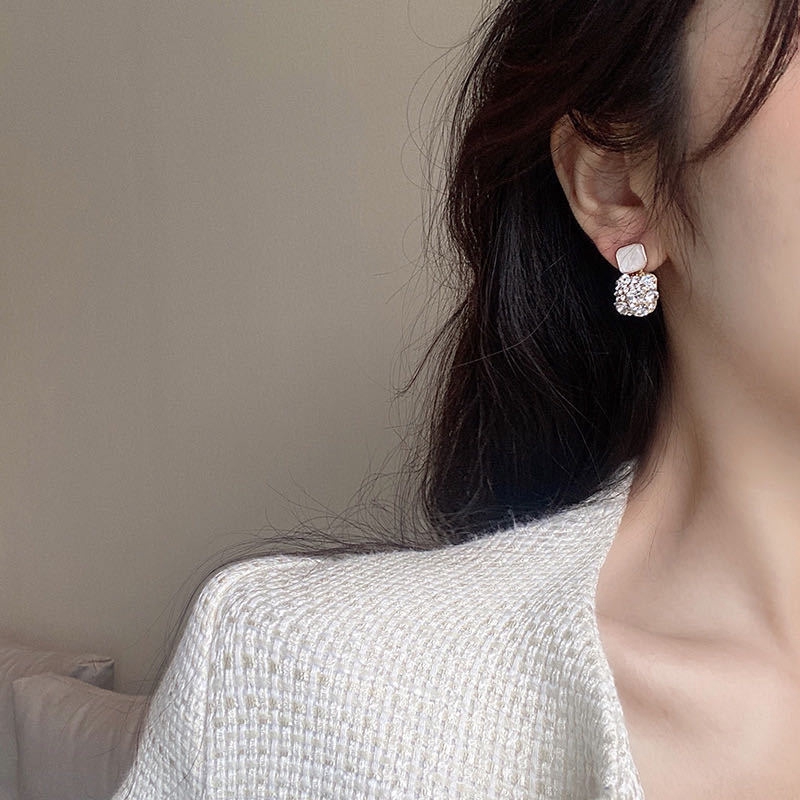 Bông tai hình học đính đá toàn diện phong cách Hàn Quốc