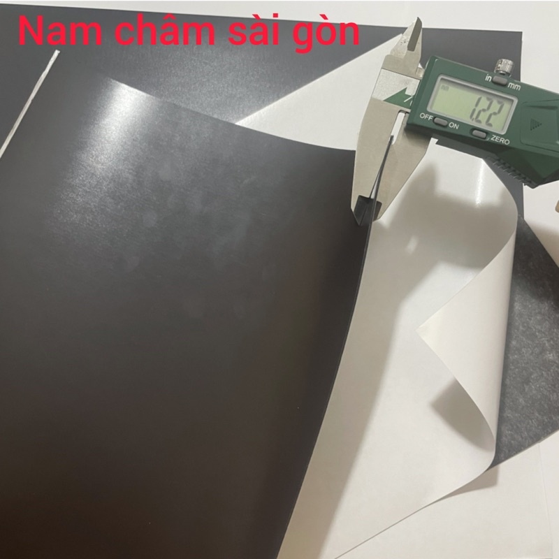 [NCSG] Nam châm lá A4 dày 1mm có keo dán tiện ích