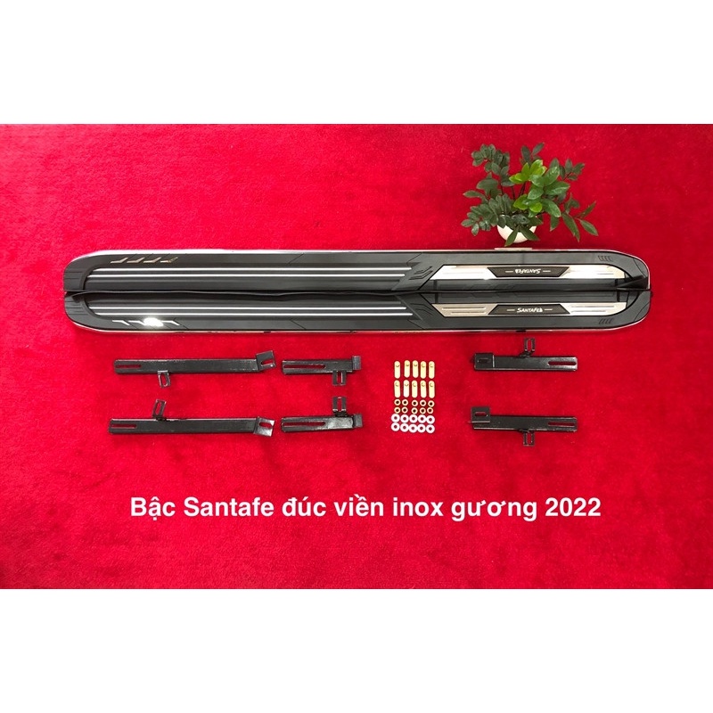 Bậc bước chân lên xuống Santafe 2022+