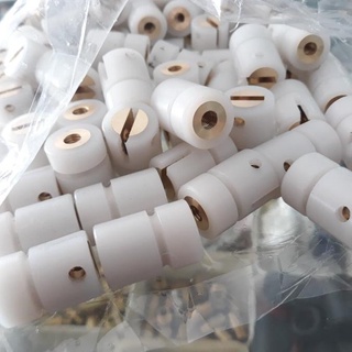 +% +%) Bơm Piston Teflon od22