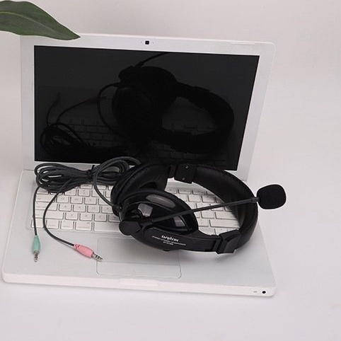 TAI NGHE GAME THỦ CHỤP TAI CÓ MIC ĐÀM THOẠI SÀNH ĐIỆU 2088 ÂM THANH CỰC ÊM VÀ RÕ DÙNG CHO CẢ ĐIỆN THOẠI VÀ PC