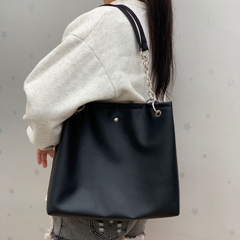 Túi Xách Da PU Dây Xích Đeo Vai Sức Chứa Lớn Thời Trang