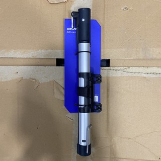 Bơm xe đạp mini GIANT CCO-008A