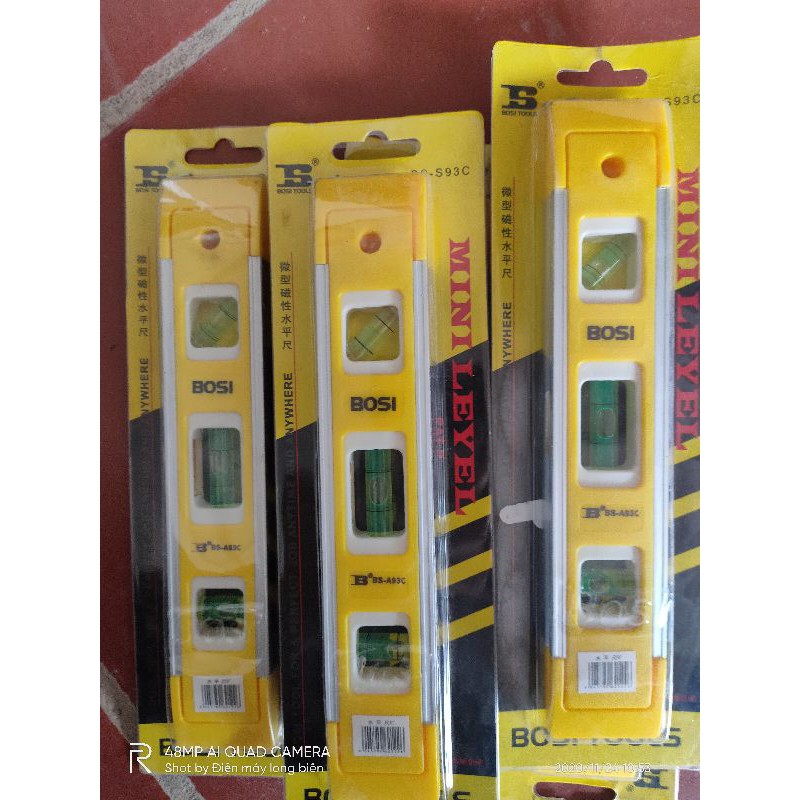 thước thủy nivo