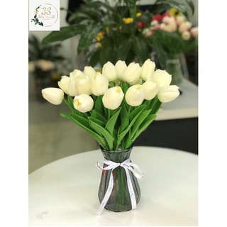 Hoa Tulip lá thắng