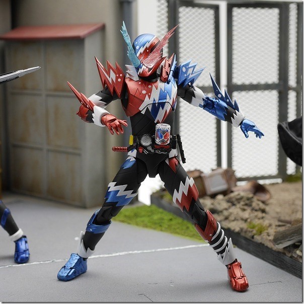 Shf Kamen Rider Build Sparkling
