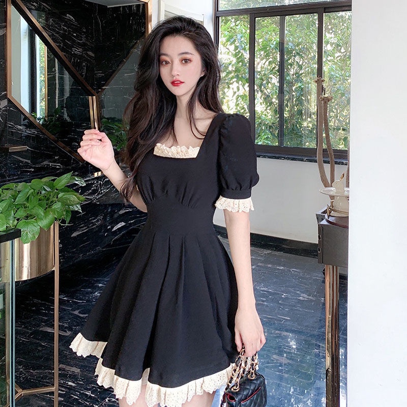 Short sleeved dress in the summer of 2022 new style temperament medium long student leisure waist slim square collar sho