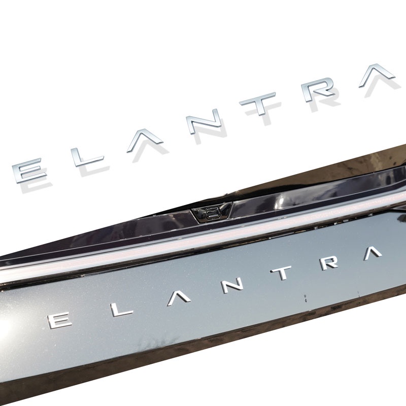 Sticker Logo 3D Bằng Nhựa ABS Dán Trang Trí Xe Hơi Hyundai Elantra