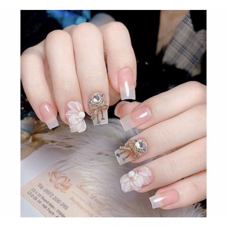 Charm nơ vàng đính đá, charm nơ quốc dân