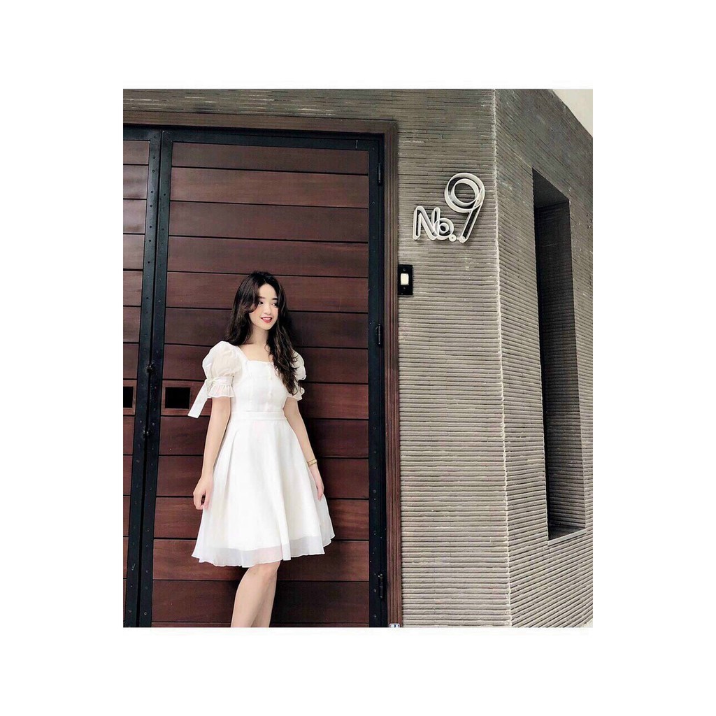 ĐÀM VOAN TAY NƠ ĐÍNH CƯỜM