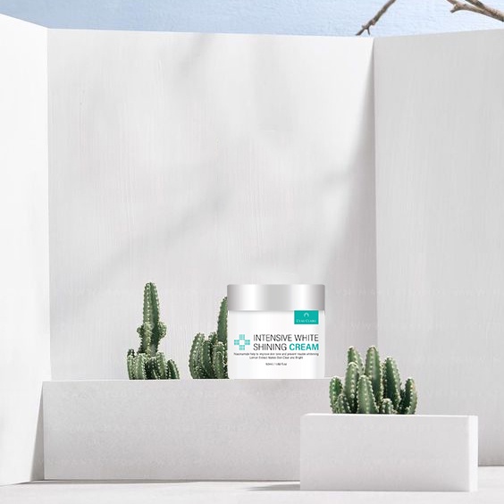 Kem dưỡng ẩm trắng da L'eau Claire Intensive White Shining Cream 50ml