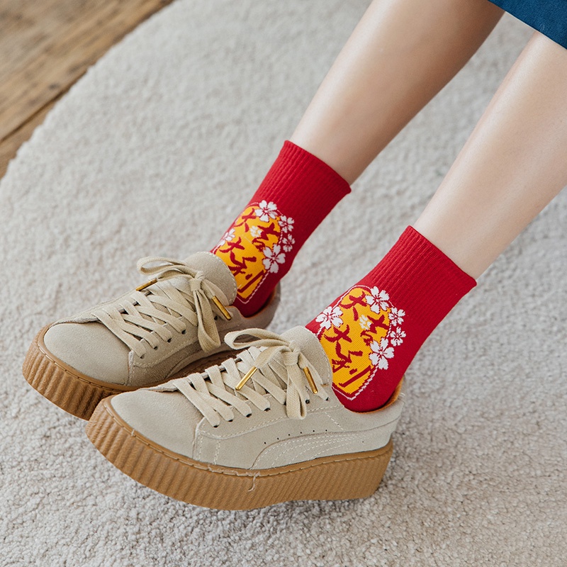 Đôi vớ cotton cổ cao tới mắt cá chân màu đỏ họa tiết mèo may mắn hoạt hình đáng yêu thời trang năm mới cho nữ bé gái