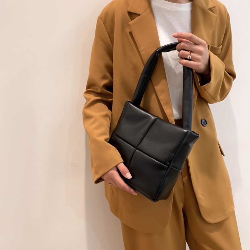 Túi Xách Tay Hình Vuông Cỡ Nhỏ Màu Trơn Thời Trang Thu Đông