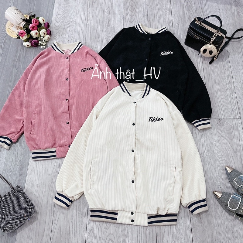 Áo khoác bomber nhung tăm nam nữ thêu chữ 2 mặt