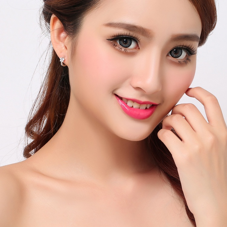 Bông Tai Hình Hoa/ Bươm Bướm Đính Đá Đơn Giản Phong Cách Cổ Điển Thời Trang Cho Nữ