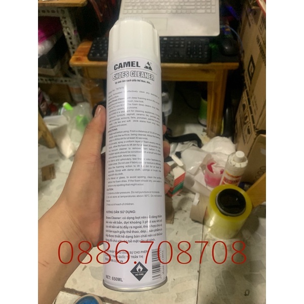 Chai xịt vệ sinh giày dép Camel dạng bọt 650ml